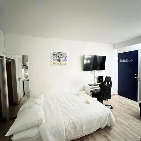 Apartman Comfort Cozy Near Airport *