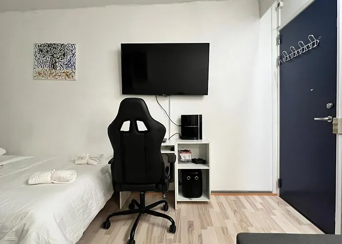 Lägenhet Comfort Cozy Near Airport
